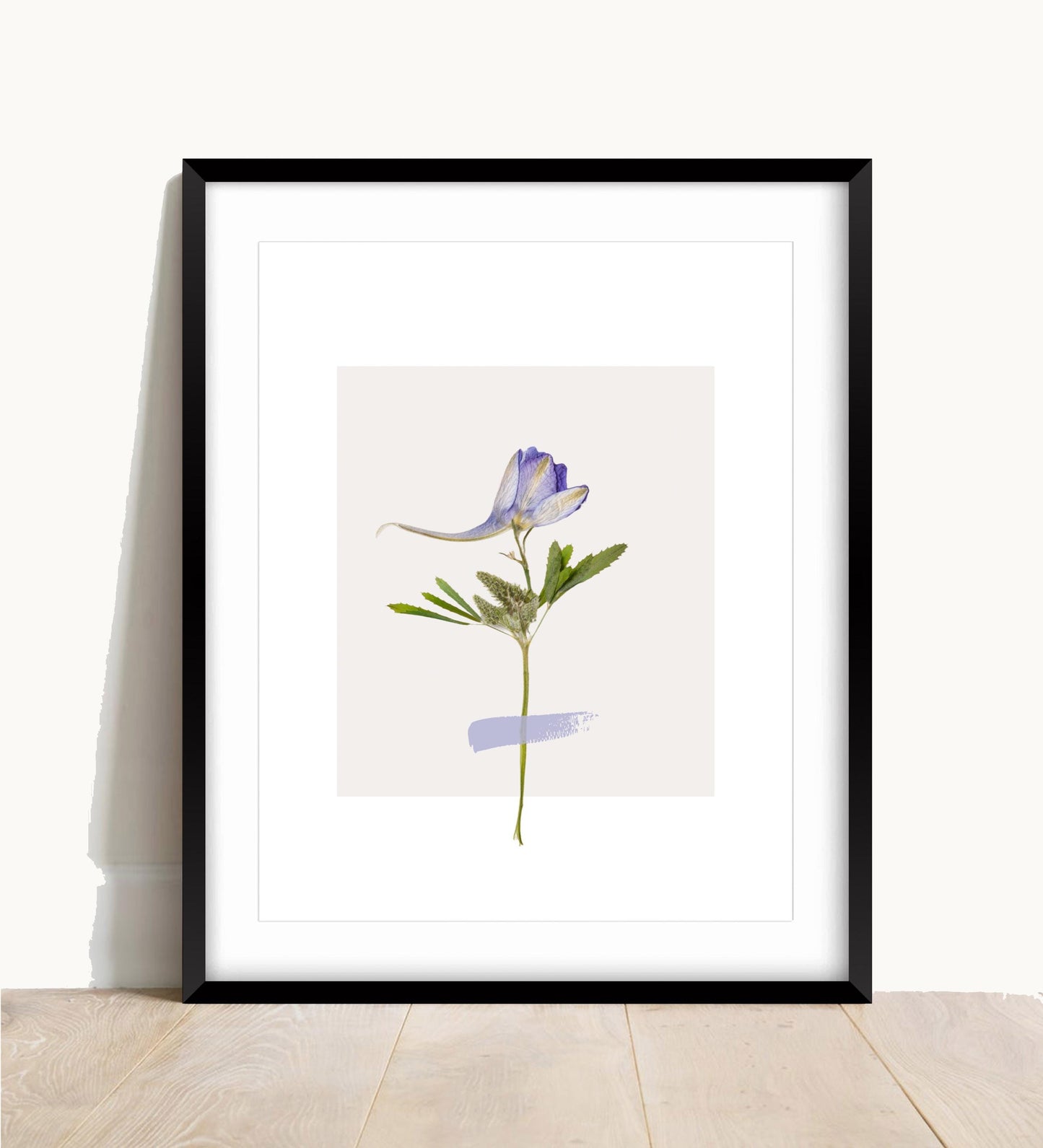 White & Cream Flower Print: Vintage Floral Wall Art