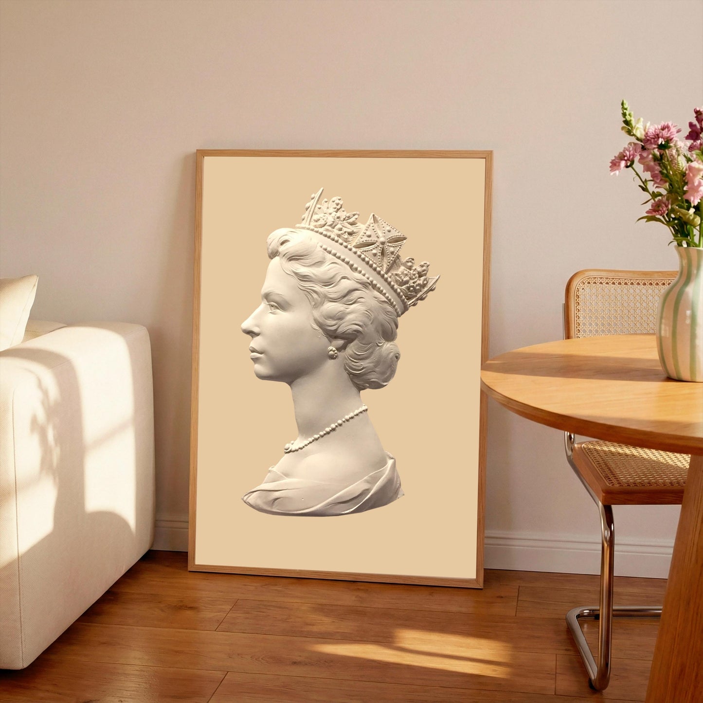 Queen Elizabeth Machin Sculpture Print: Royal Family Memorabilia